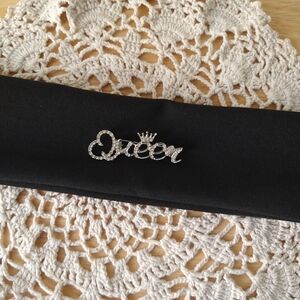 Brooch with Silver 'Queen' Accent